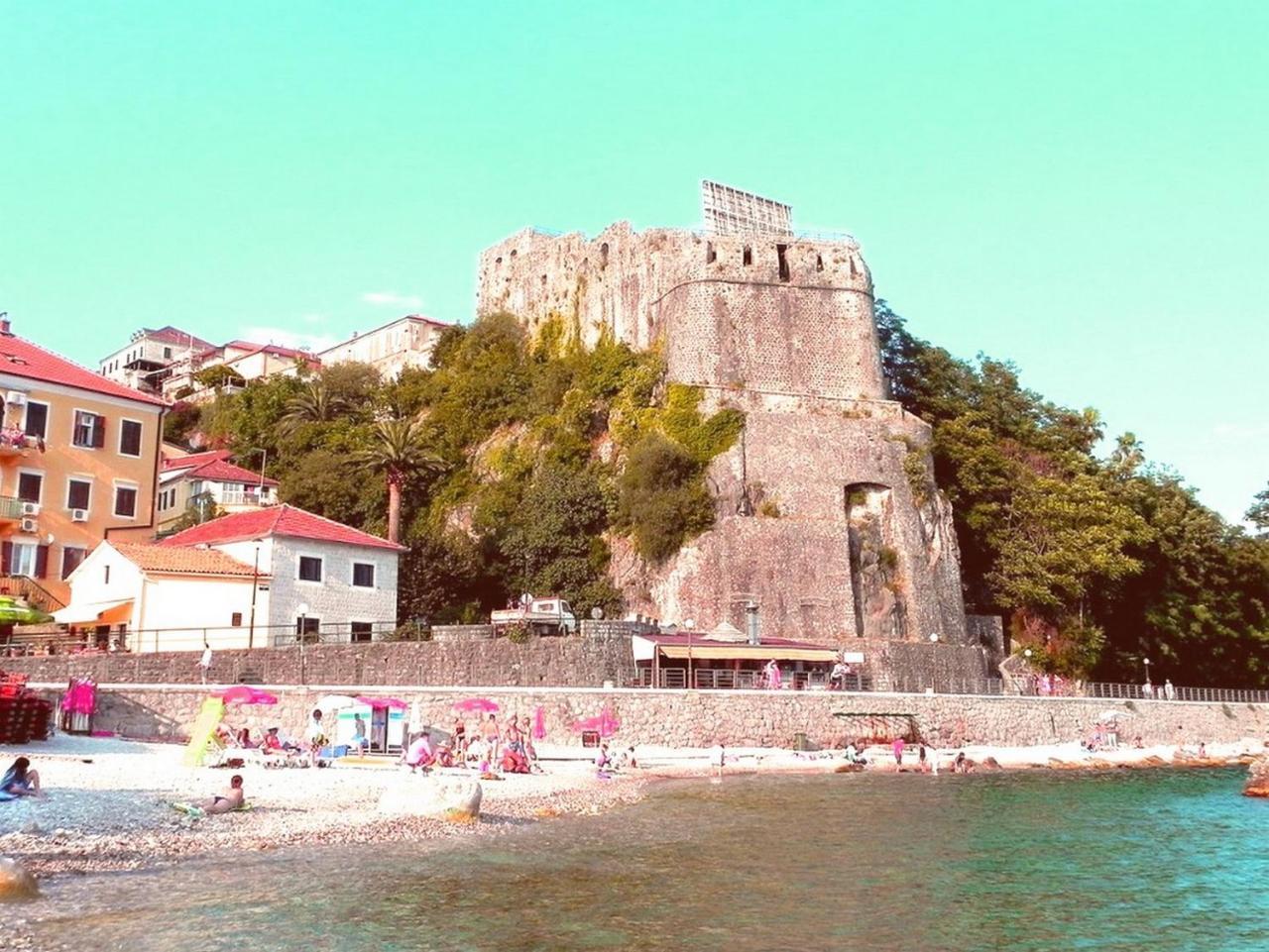 Apartments Lux Milano, Savina,Herceg-Novi Herceg Novi Exteriér fotografie